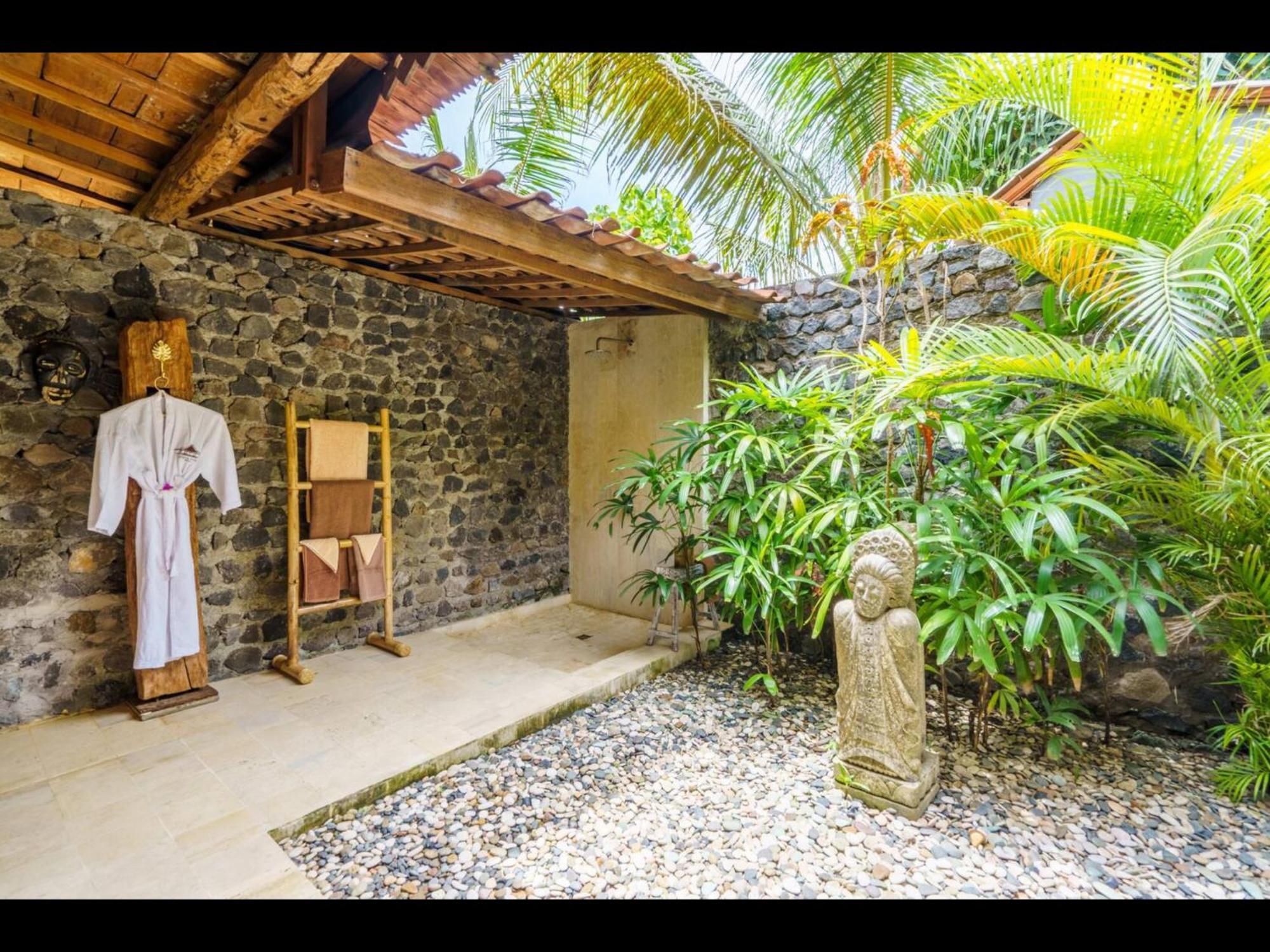 Louka Beach Bali ティアンヤール エクステリア 写真