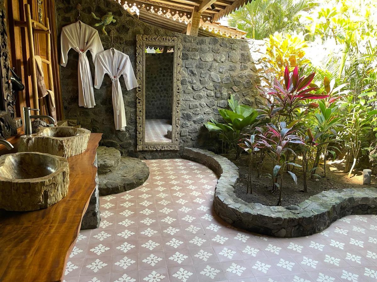 Louka Beach Bali ティアンヤール エクステリア 写真